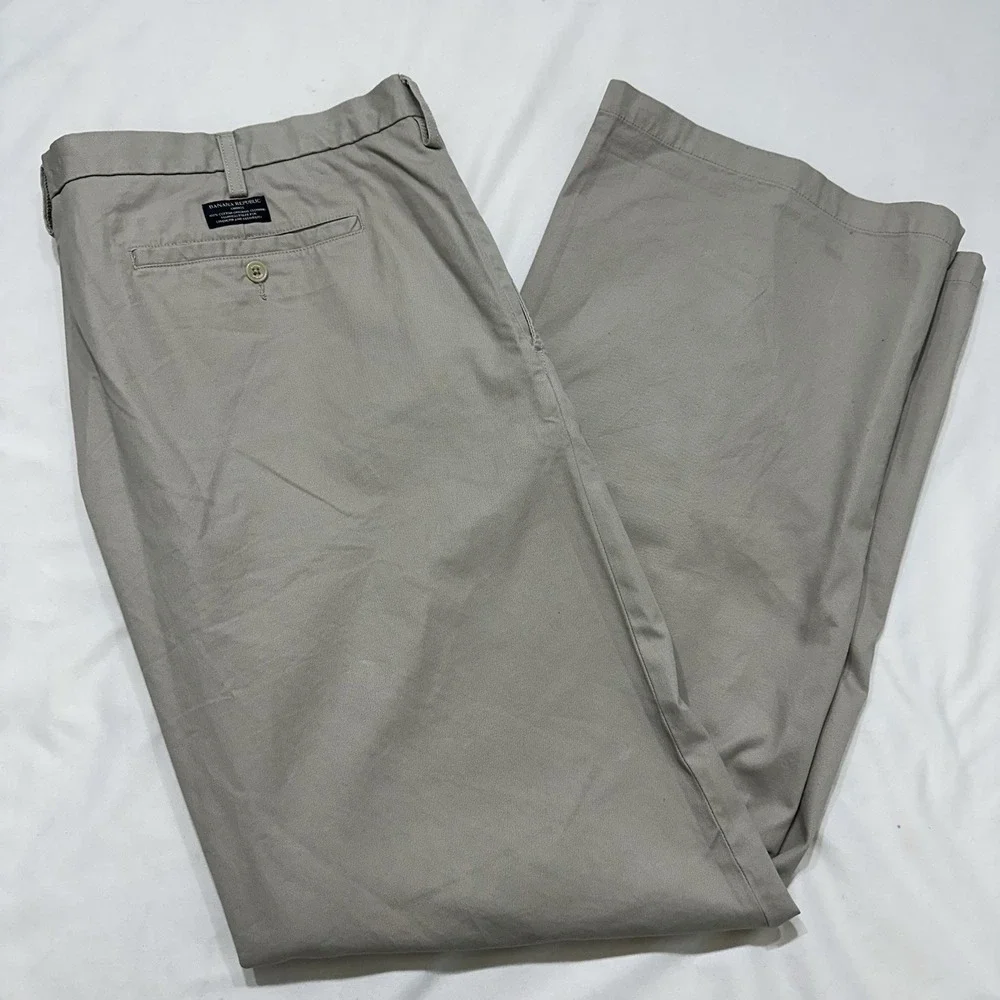 Banana Republic Dawson Chino Pants Mens Khaki 100% Cotton‎ Casual